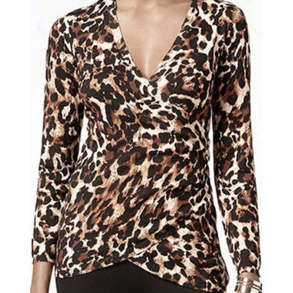 Thalia Sodi Tops - Thalia Sodi animal print top